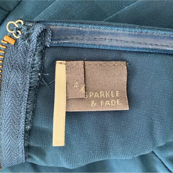 Women’s Size 4 - Sparkle & Fade Pleated Strapless Dress Elegant Blue Dress - Picture 4 of 5